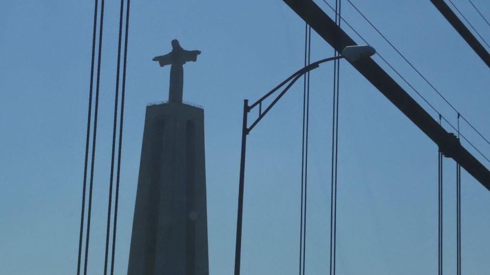 gc-NJxtGDoifU0tL_1Dy8-2GI-pYviF_eWAZky8oVp0